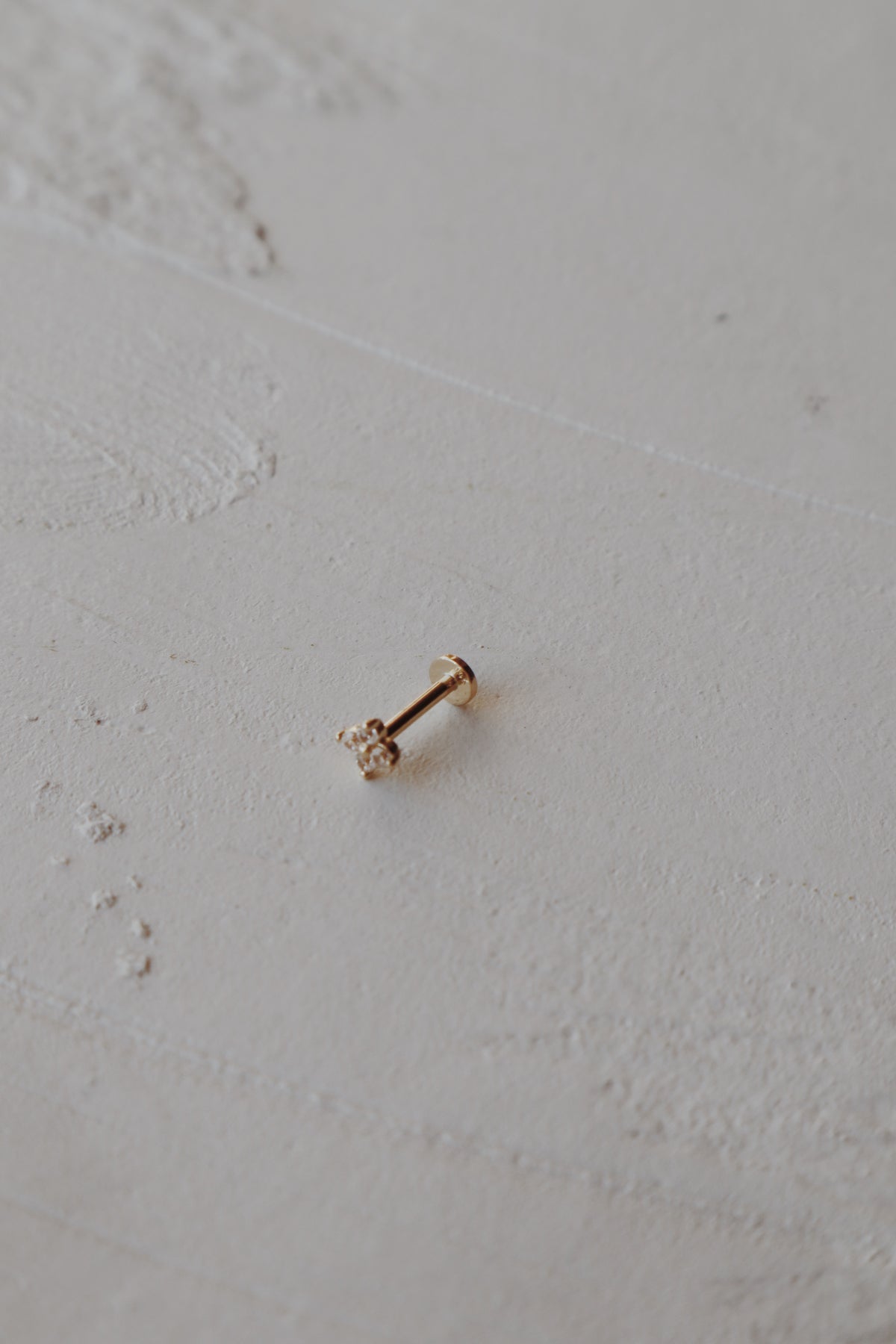 14k Solid Gold Cartilage Stud Earring