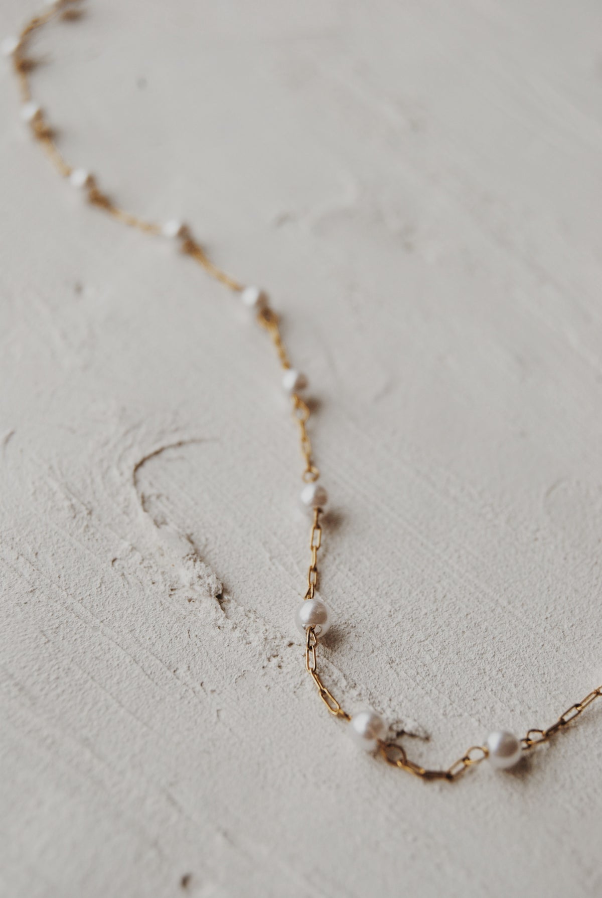 Brin Pearl Necklace