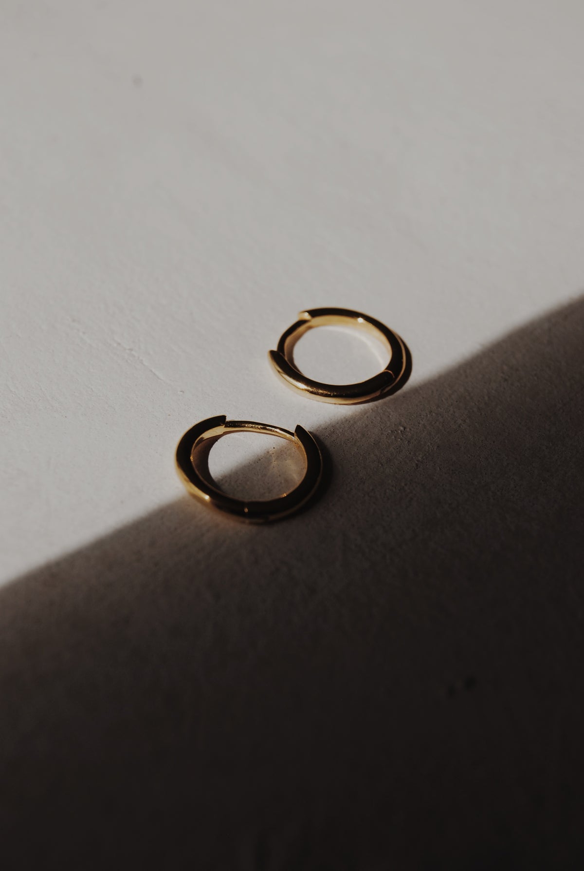 Simple Huggie Hoop Earrings