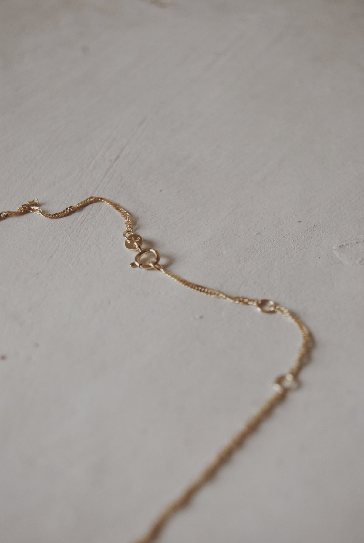 10k Singapore Glowing Chain Necklace