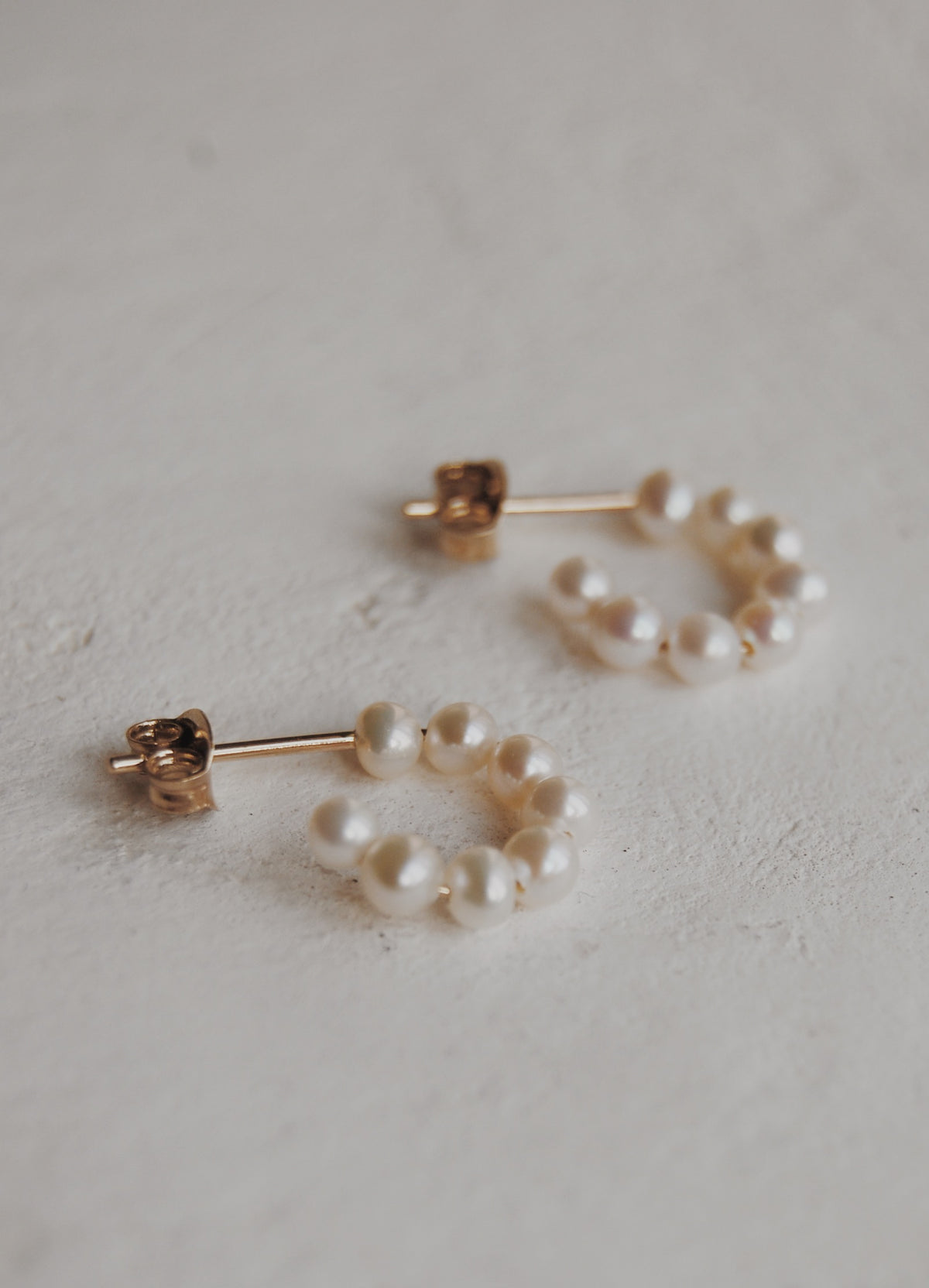 14k Kadence Pearl Hoop Earrings