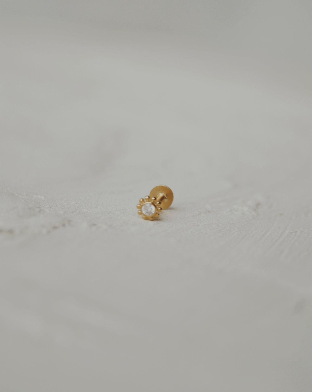 Daphne Cartilage Stud Earring