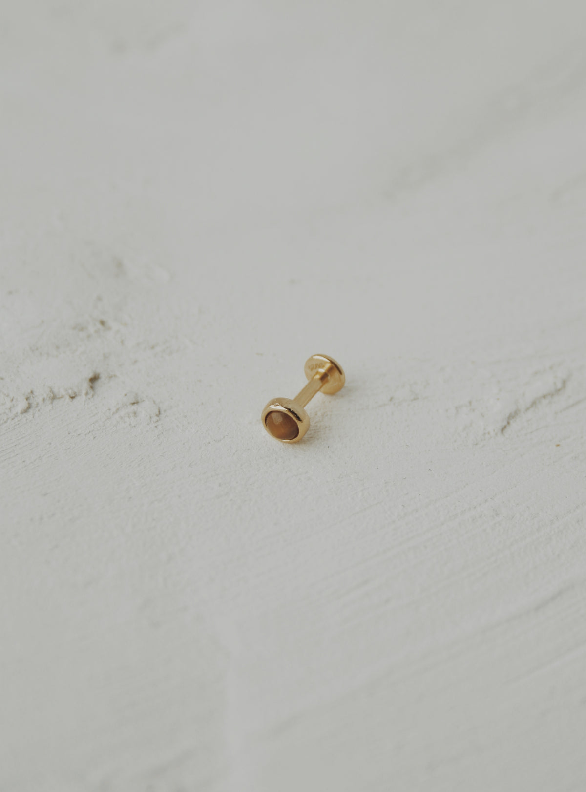 Mirren Cartilage Stud Earring