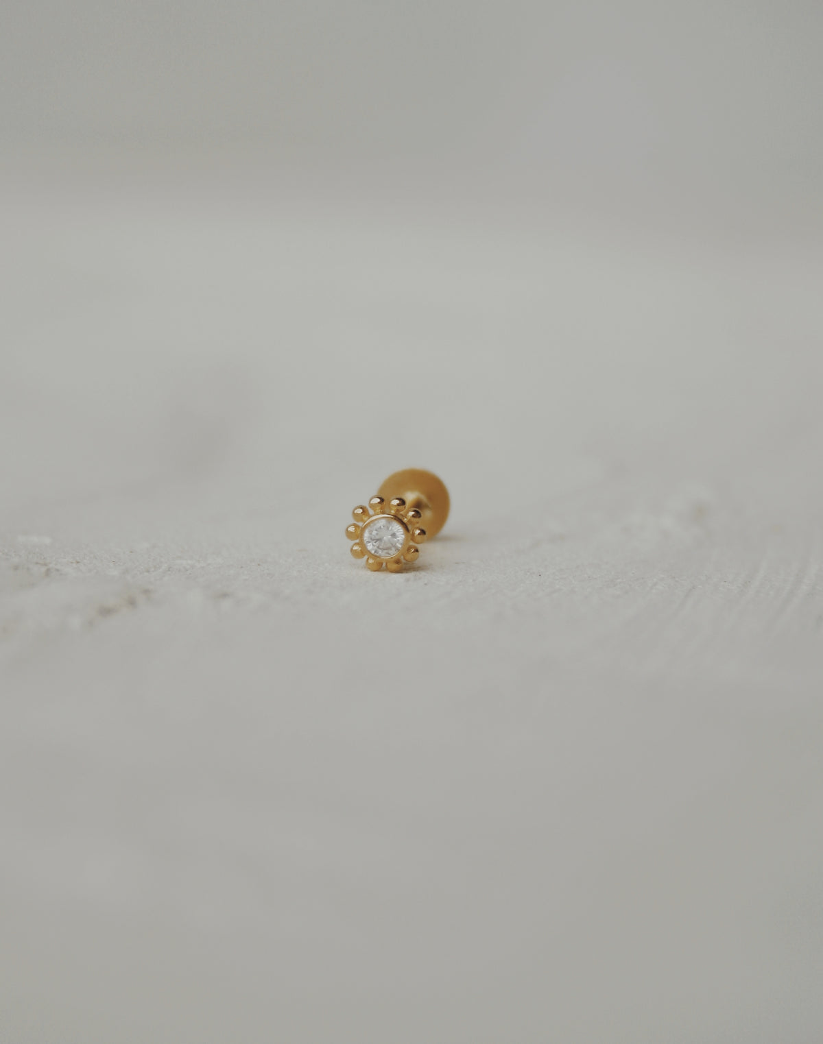 Daphne Cartilage Stud Earring