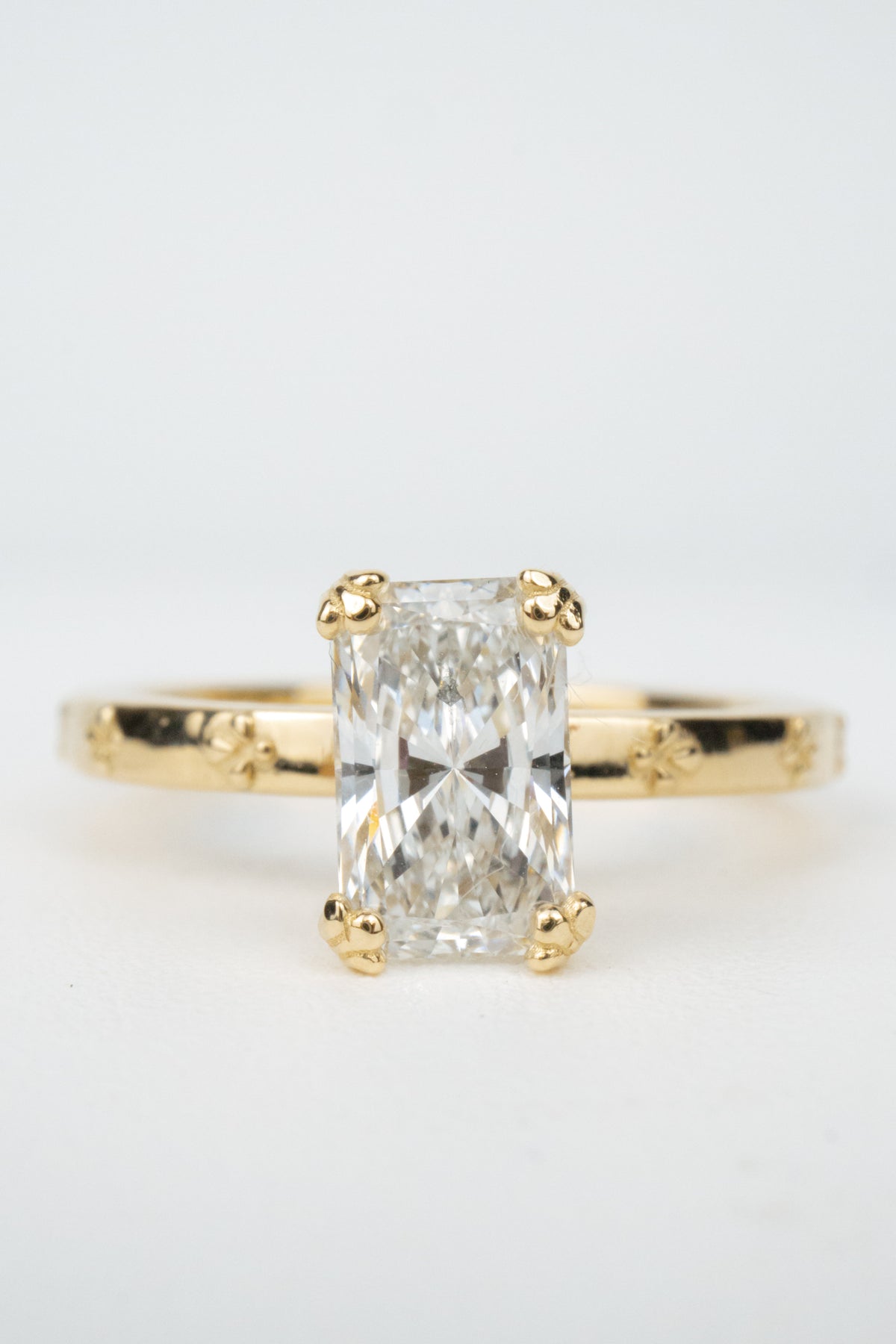 Hosanna Engagement Ring- 1ct Radiant