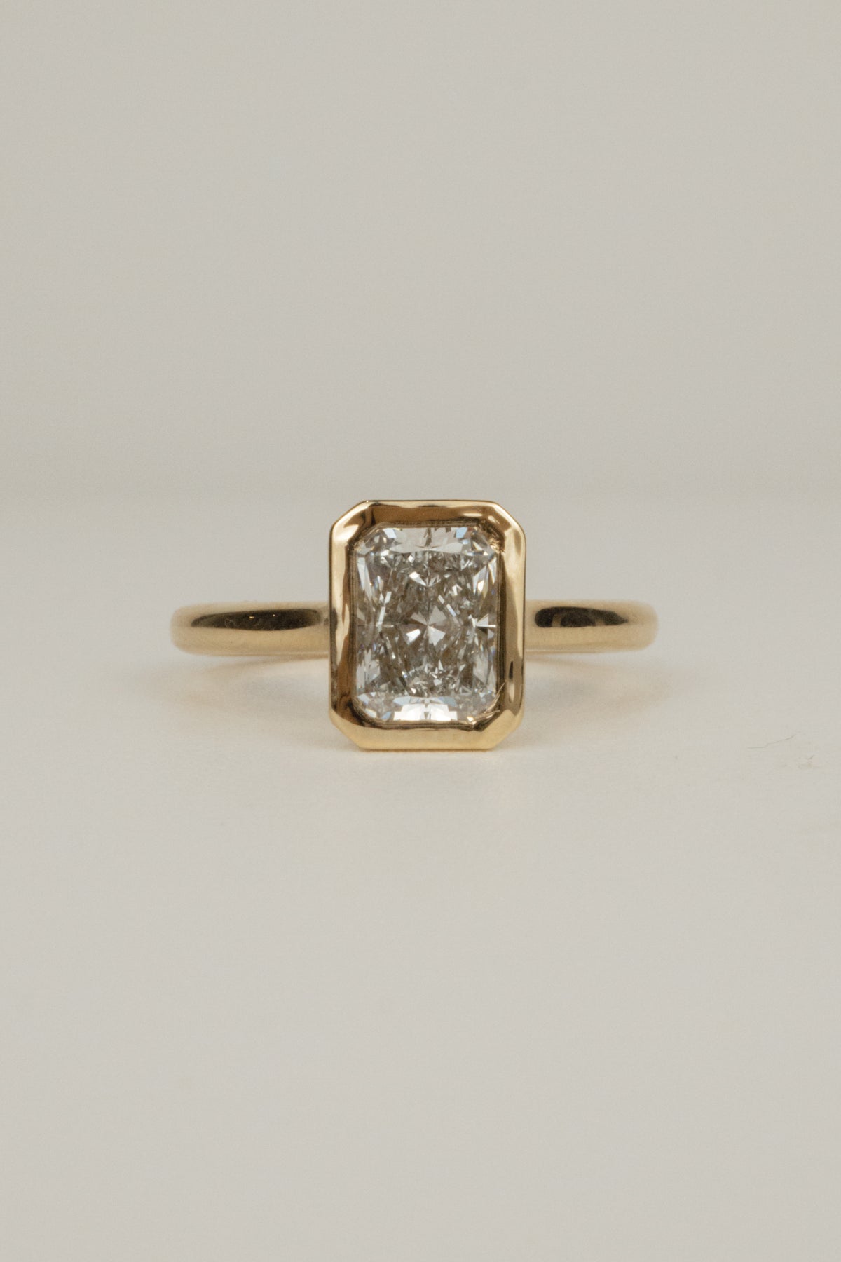 Winnie Engagement Ring- 1.5ct Radiant