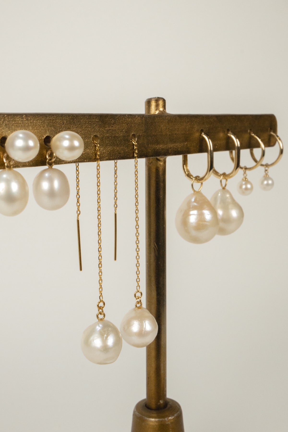 10k Chandler Pearl Earrings