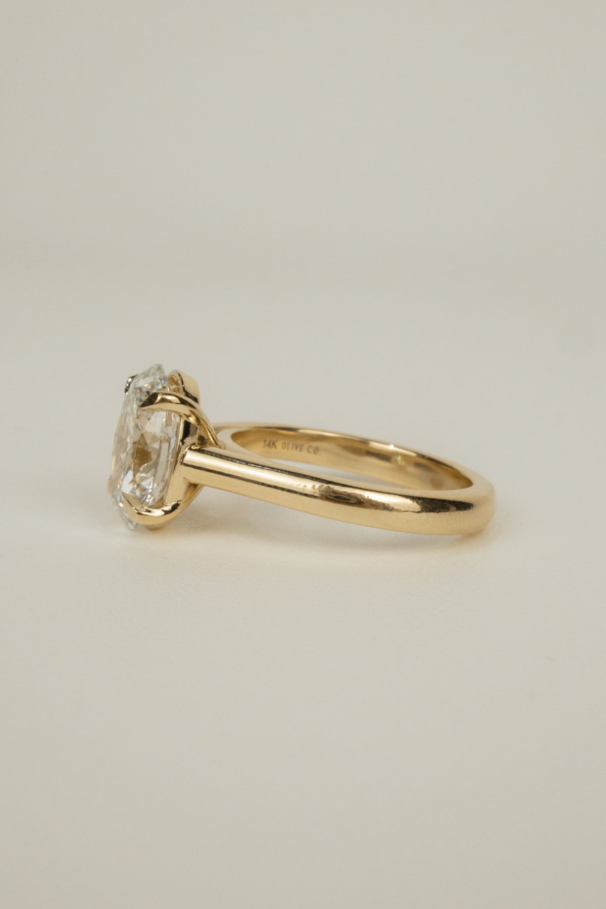 Piper Engagement Ring - 3ct Oval