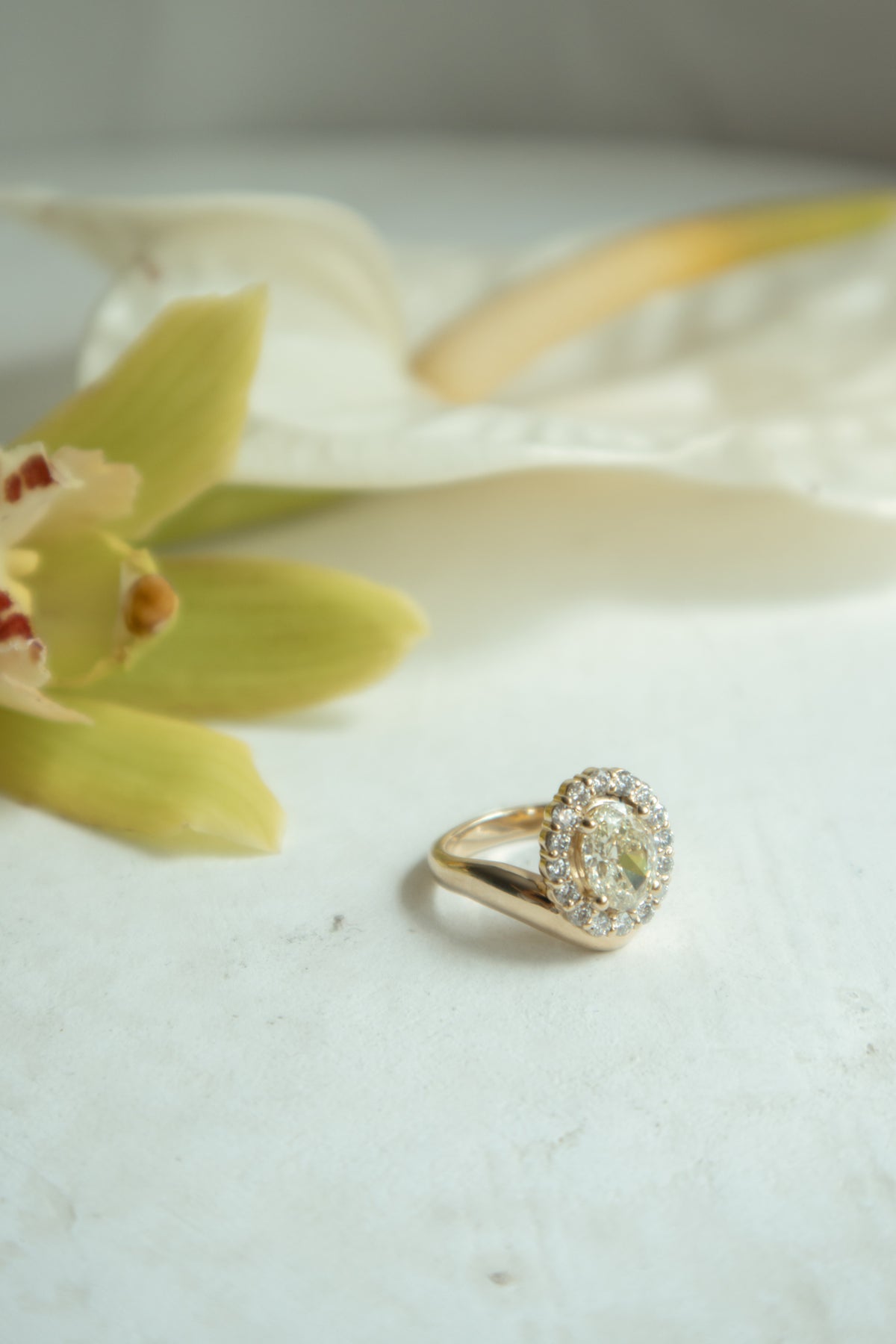 Bonnie Engagement Ring- 2ct Fancy Yellow Lab Diamond