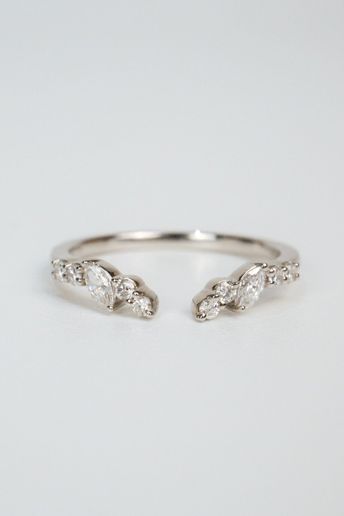 Primrose Wedding Band
