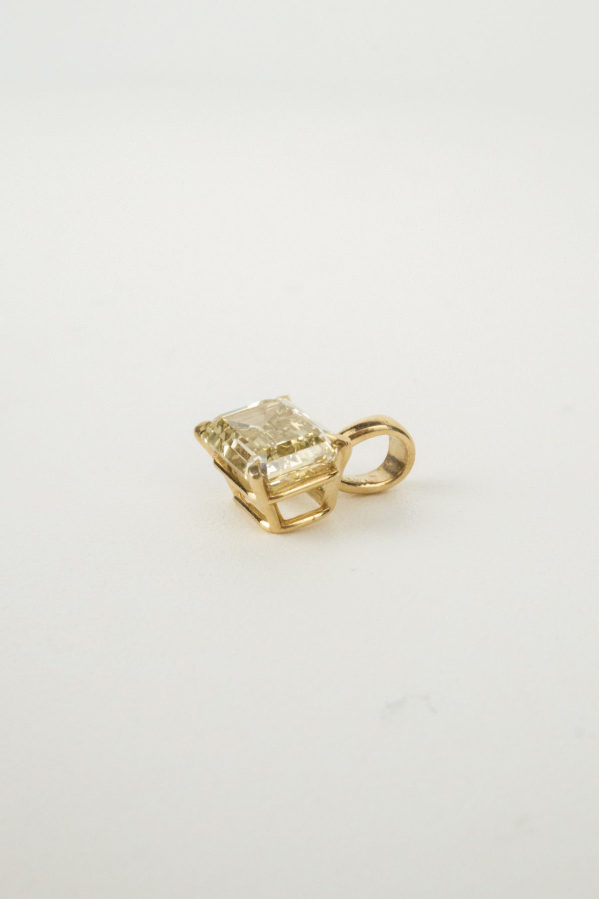 Loren Pendant- 2.23ct East-West Yellow Lab Diamond