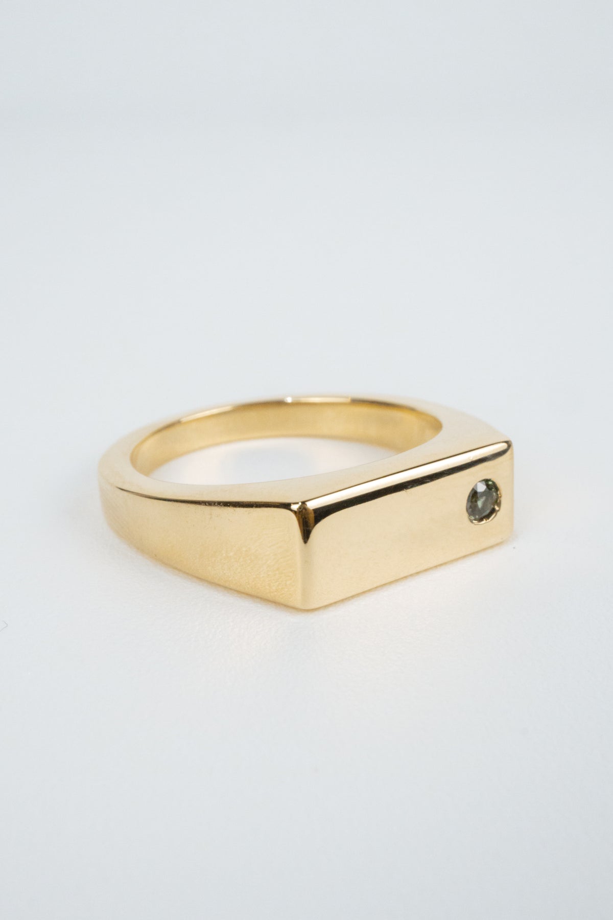 Atlas Men’s Wedding Band