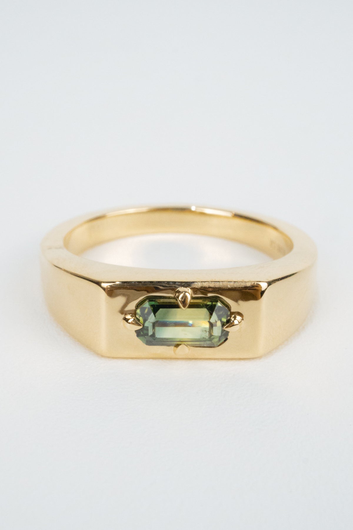 Grayson Men's Signet Ring- 0.85ct Parti Sapphire