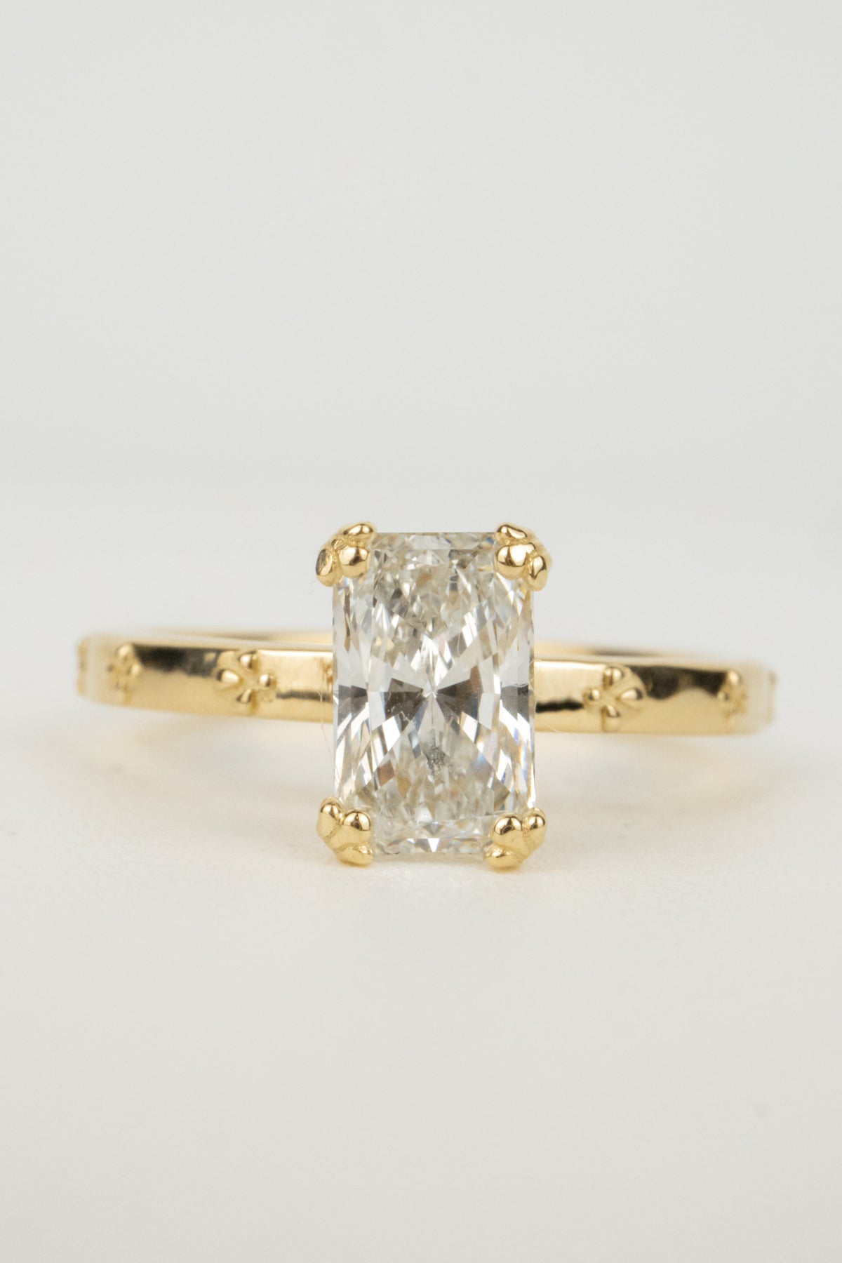 Hosanna Engagement Ring- 1ct Radiant