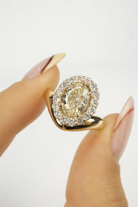 Bonnie Engagement Ring- 2ct Fancy Yellow Lab Diamond