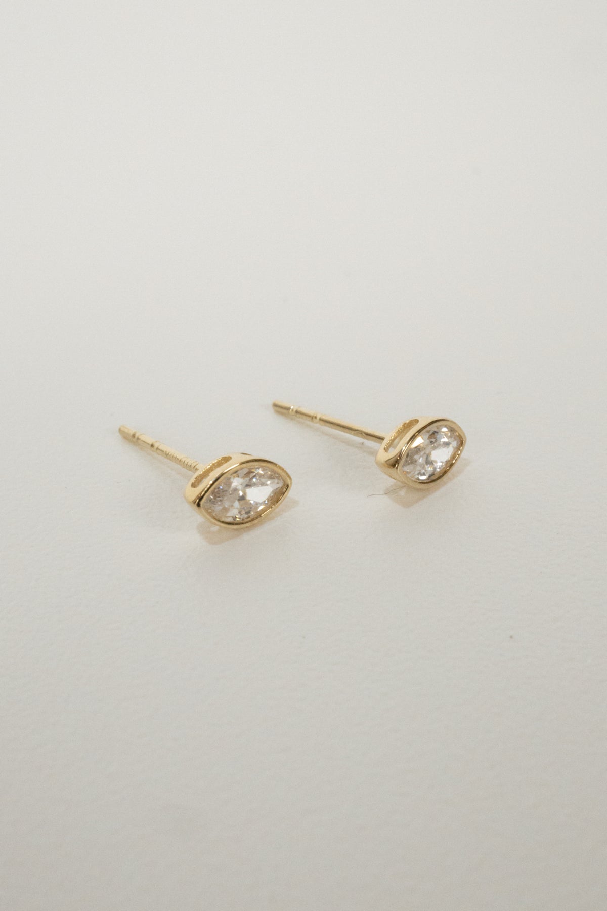 10k Becca Bezel-Marquise Earrings