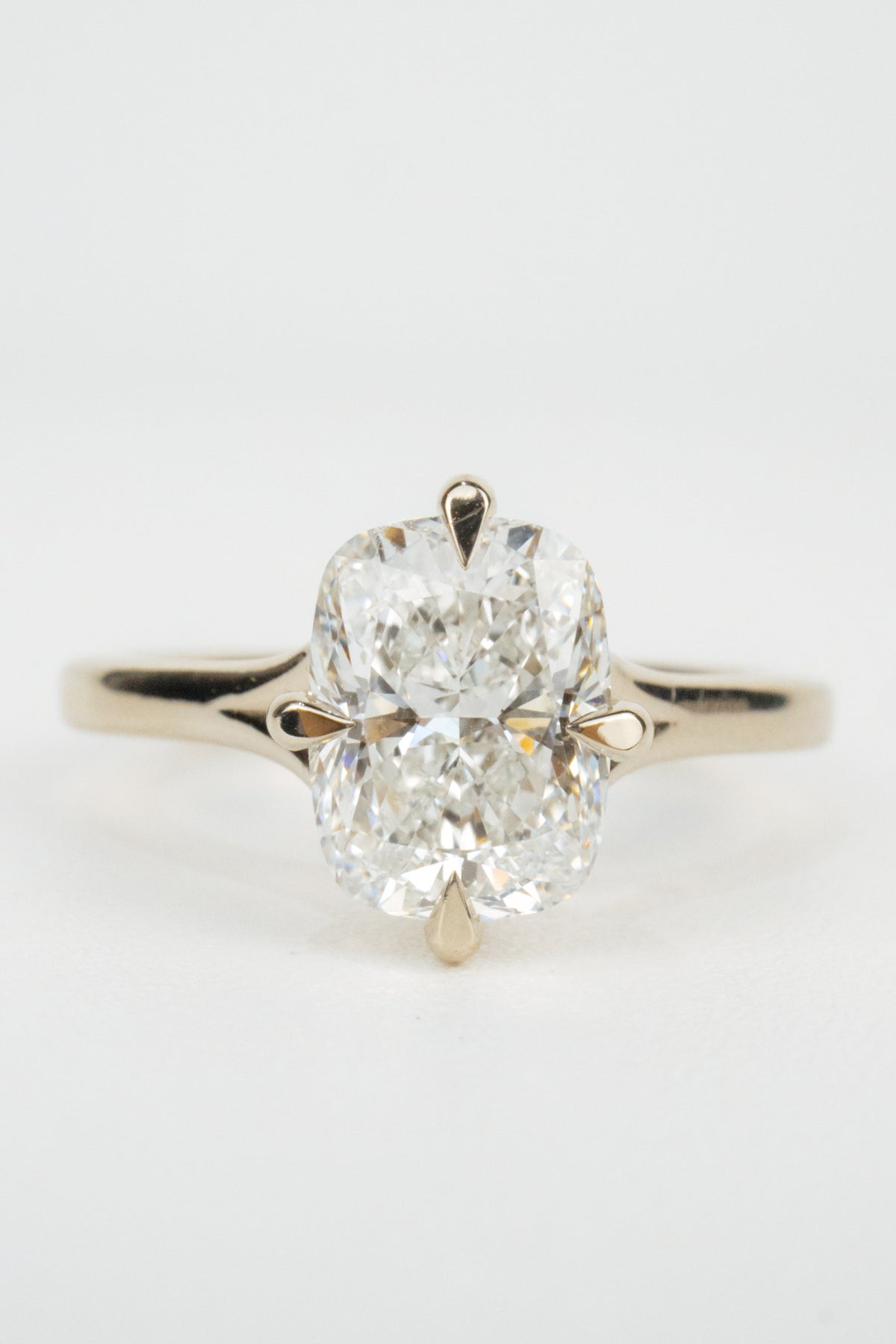 Elliot Engagement Ring- 2ct Cushion