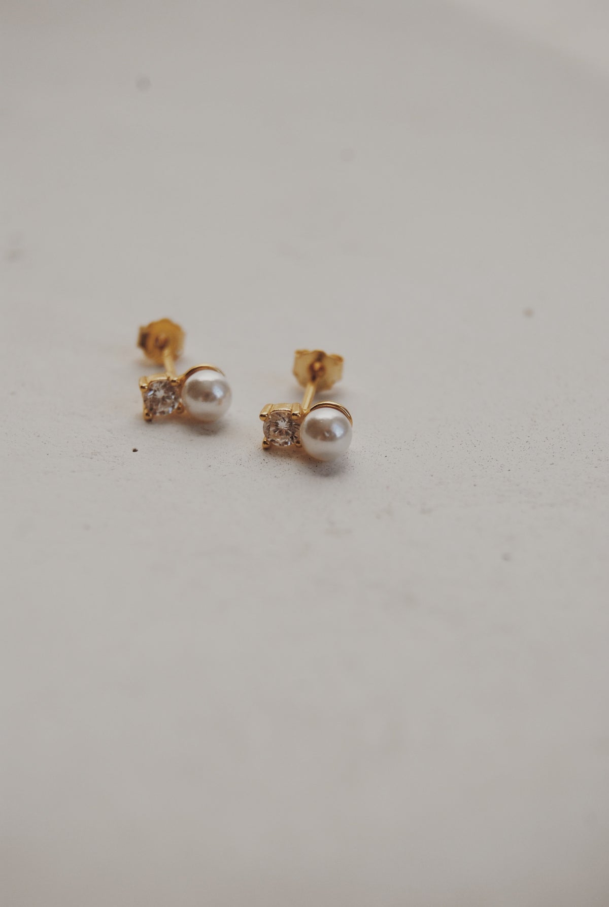 Precious Pearl Stud Earrings