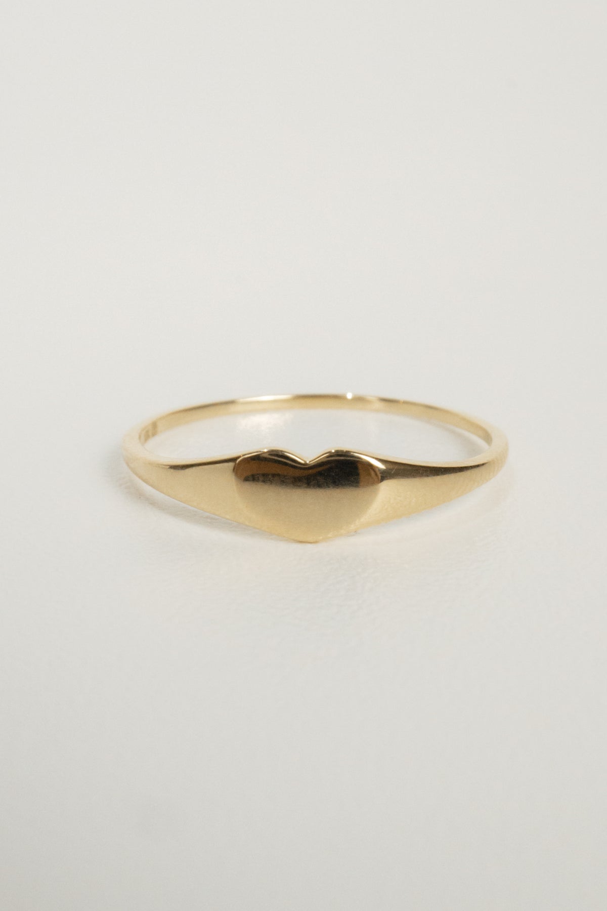 10k Beloved Heart Signet Ring