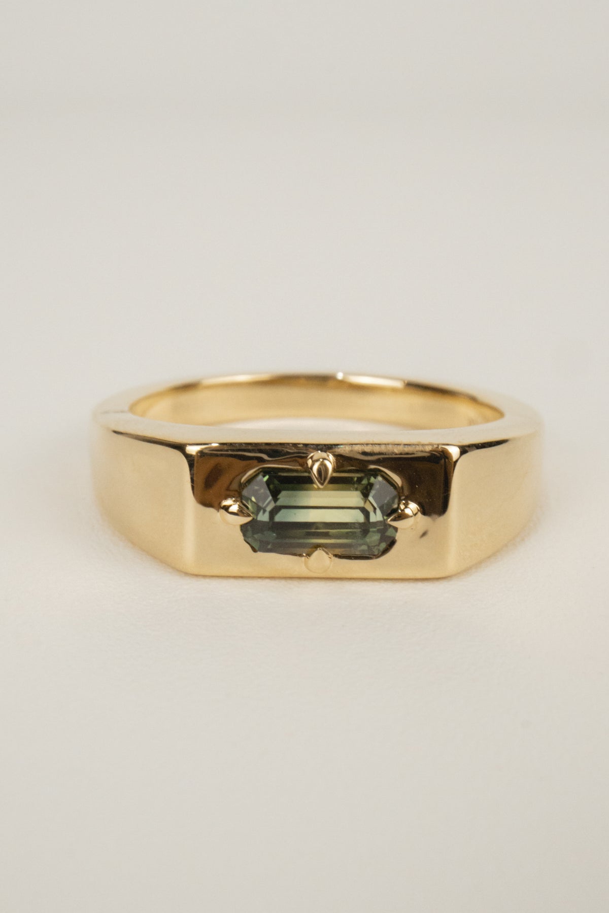 Grayson Men's Signet Ring- 0.85ct Parti Sapphire