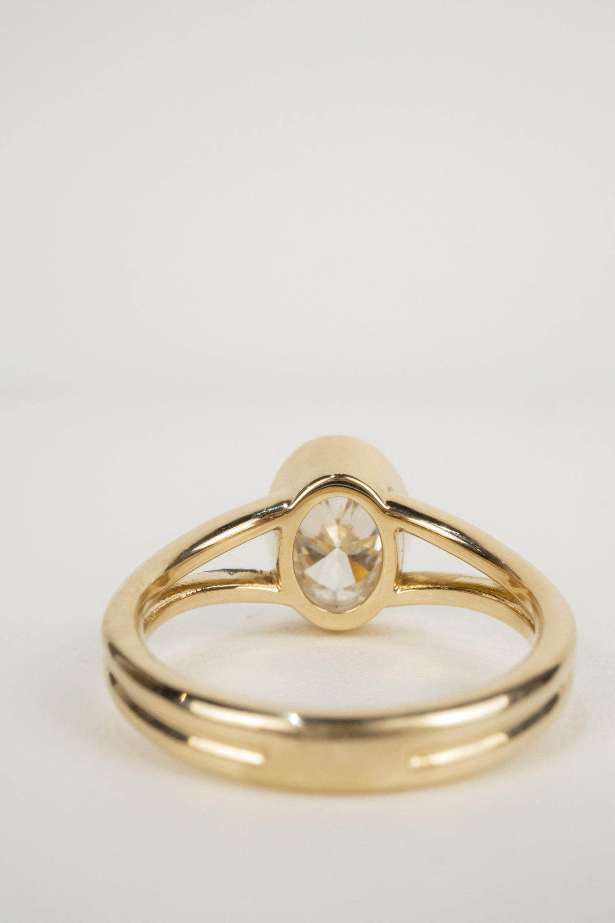 Mabel Engagement Ring- 1.5ct Oval