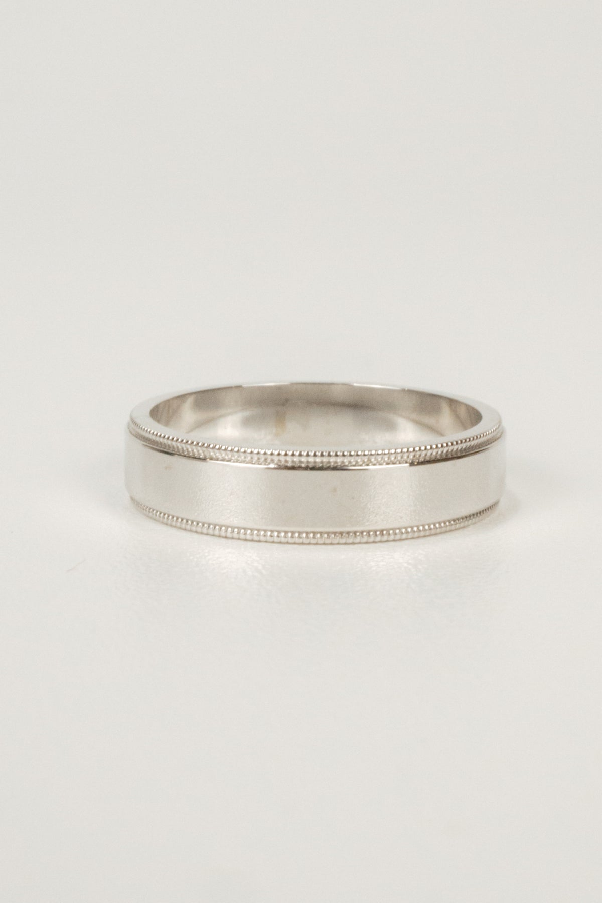 Men’s Parker Wedding Band- White Gold