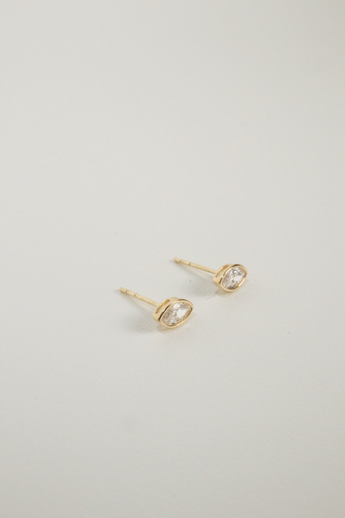 10k Becca Bezel-Marquise Earrings