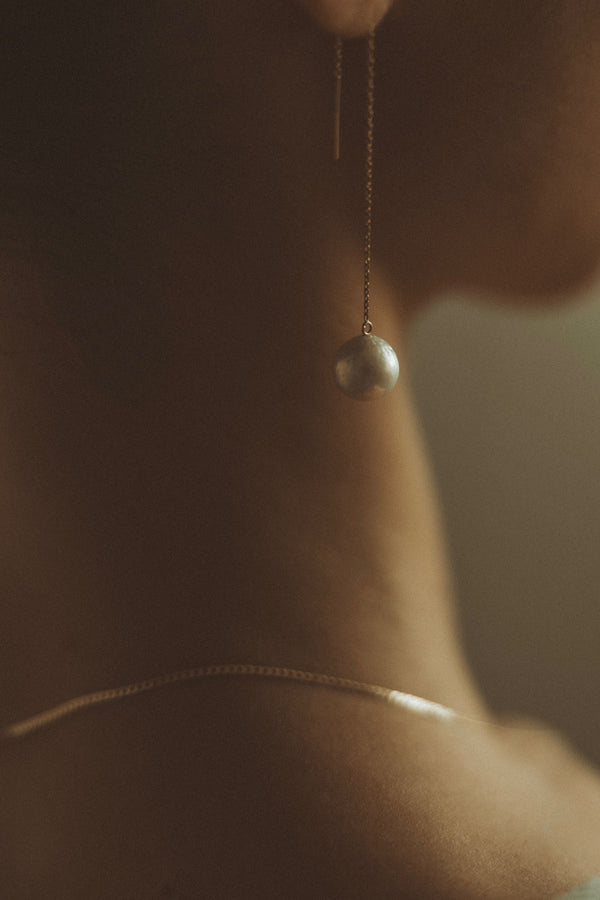 14K Wren Pearl Threaders