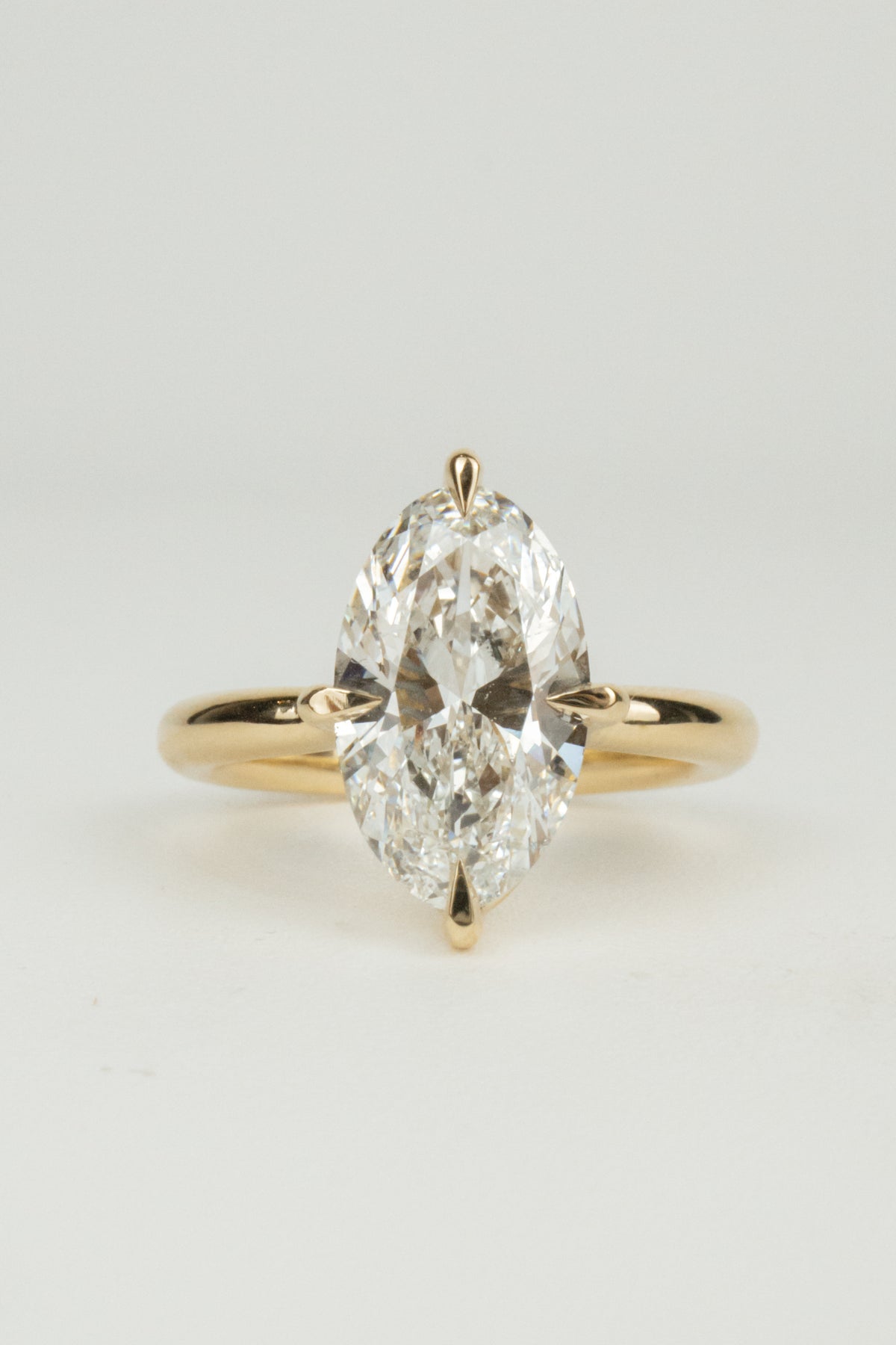 Lachlyn Engagement Ring- 4ct Moval