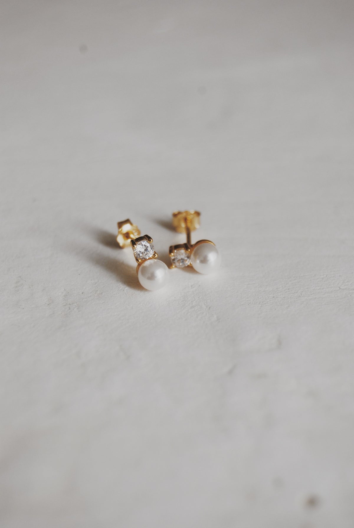 Precious Pearl Stud Earrings