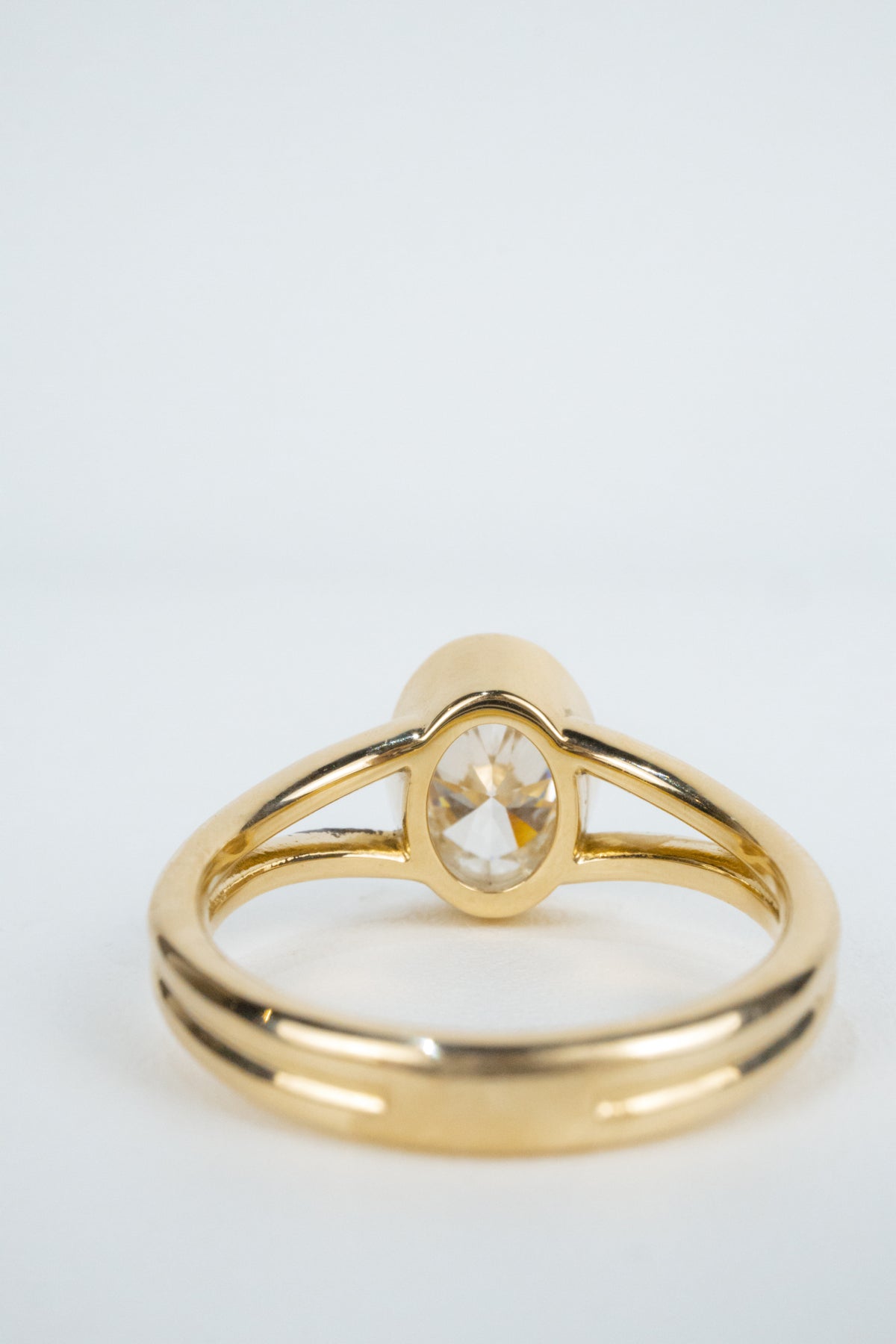 Mabel Engagement Ring- 1.5ct Oval