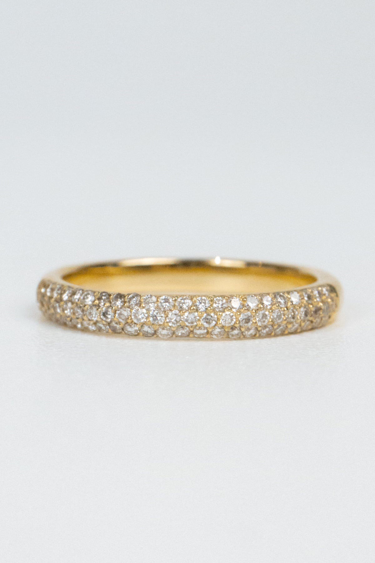 Mattlen Pavè Dome Band