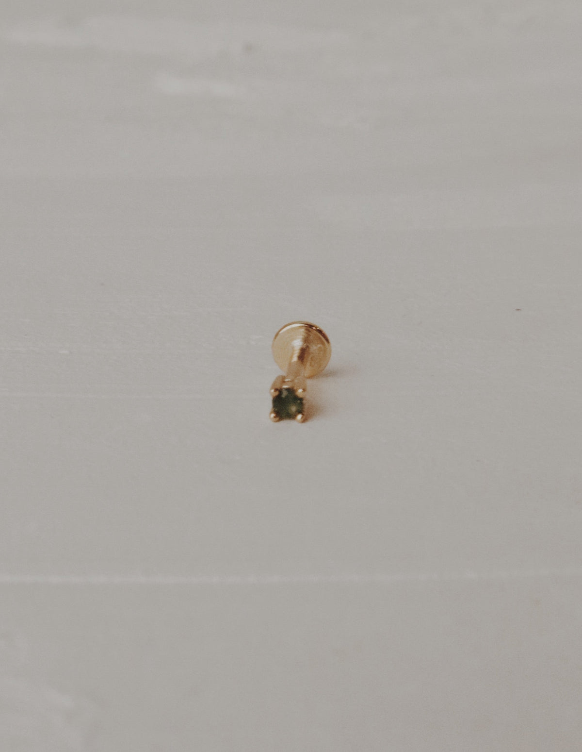 Moss Agate Dot Cartilage Stud Earring