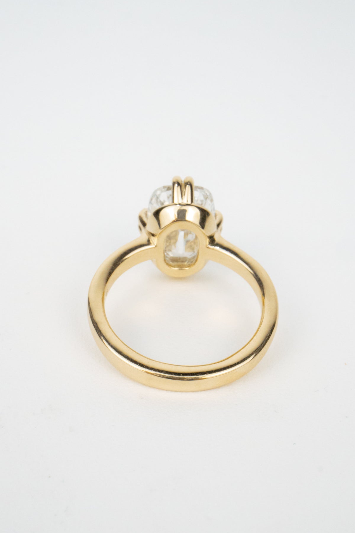 Charleston Specialty Cushion- 4.5cts