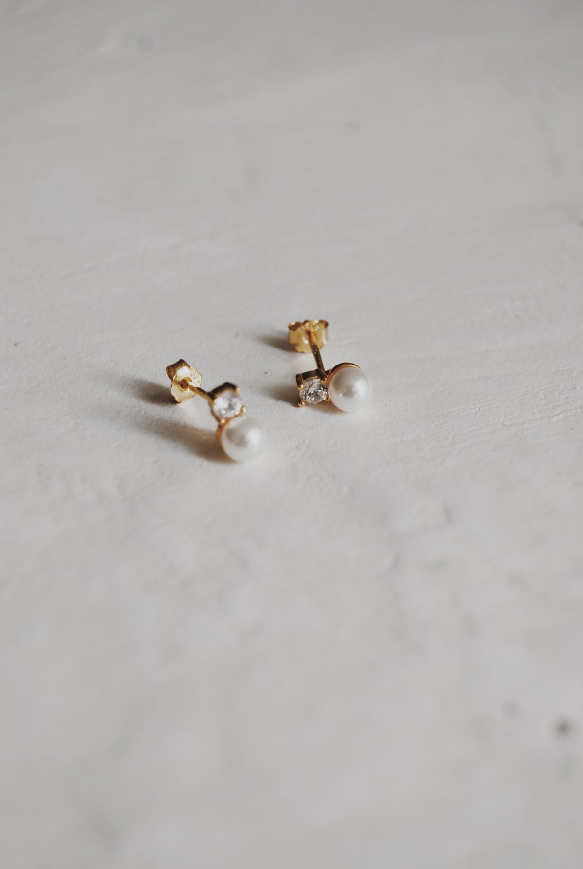 Precious Pearl Stud Earrings