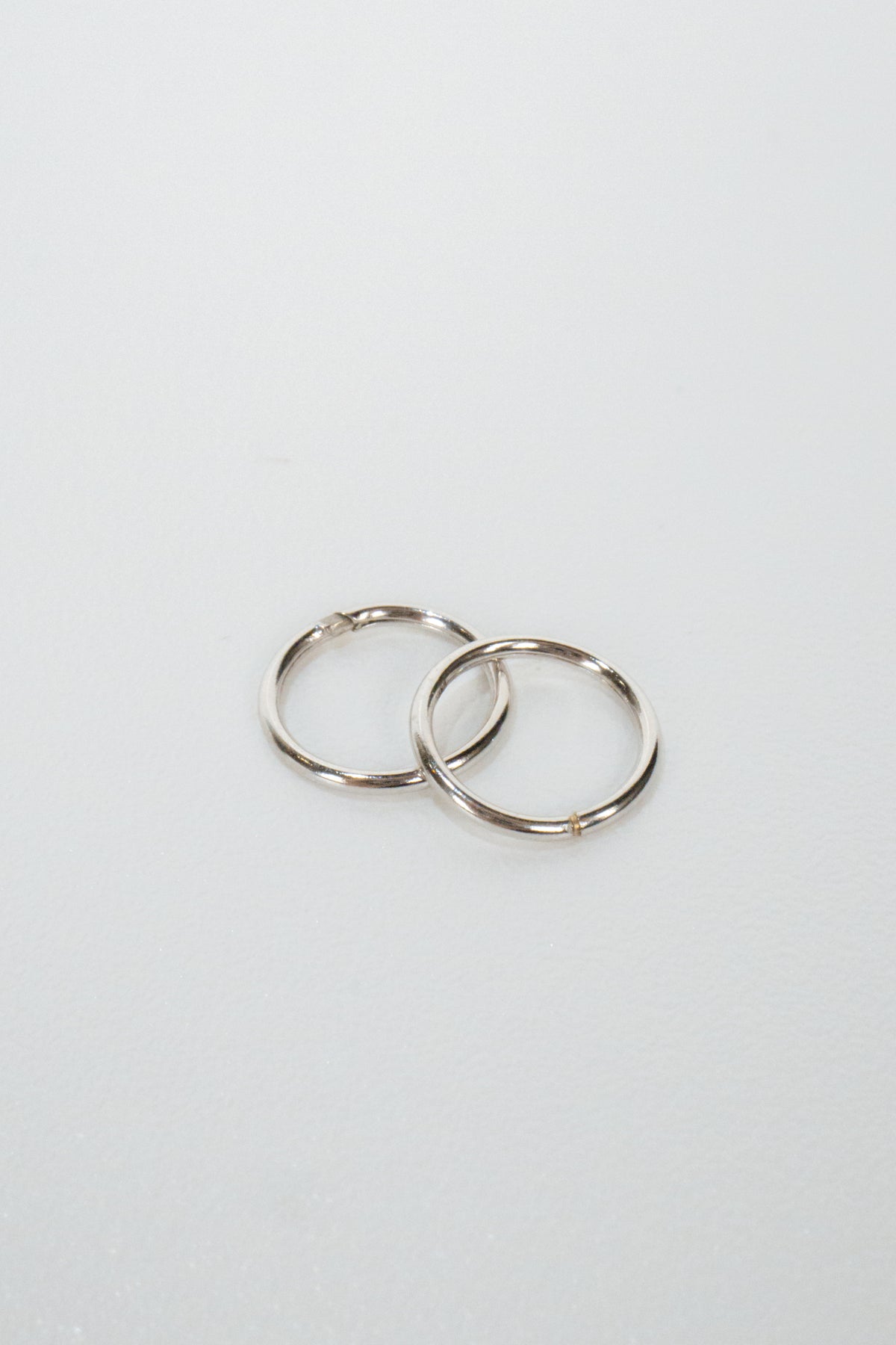 10k Seamless Hoop Earrings - 10 mm