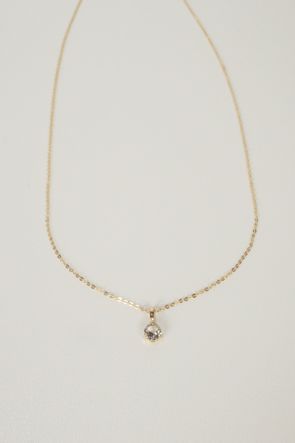 10k Olivia Dot Necklace