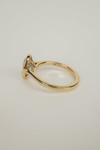 Winnie Engagement Ring- 2ct Oval