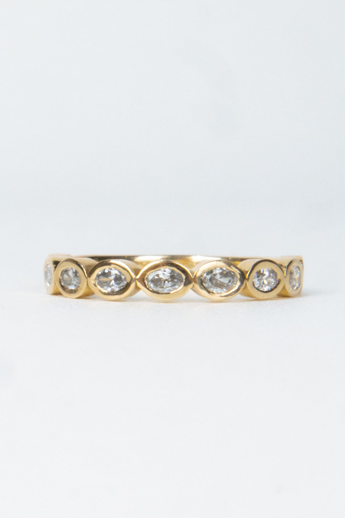 Naomi Oval Bezel Wedding Band