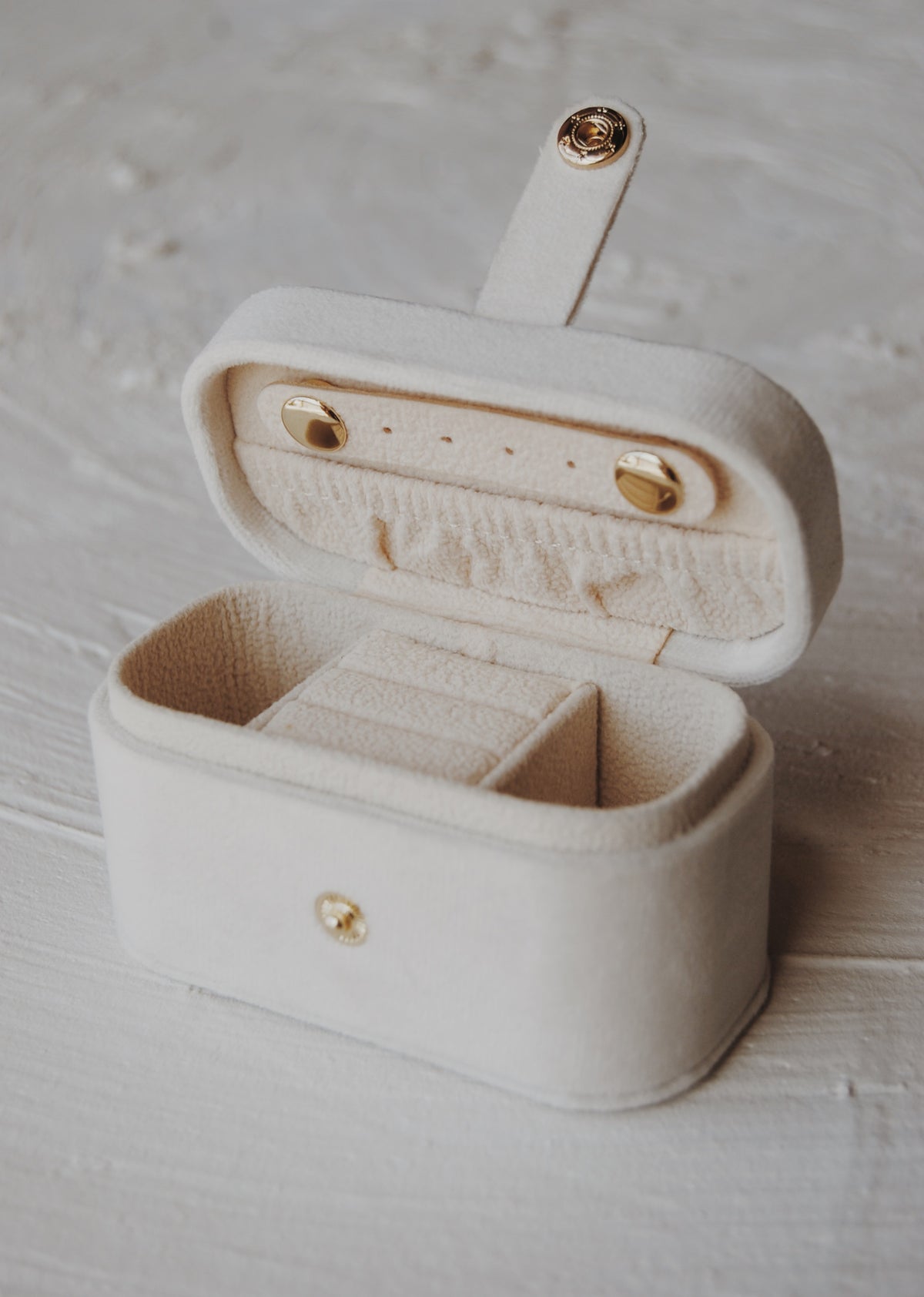 Sidekick Jewelry Box in Baby's Breath