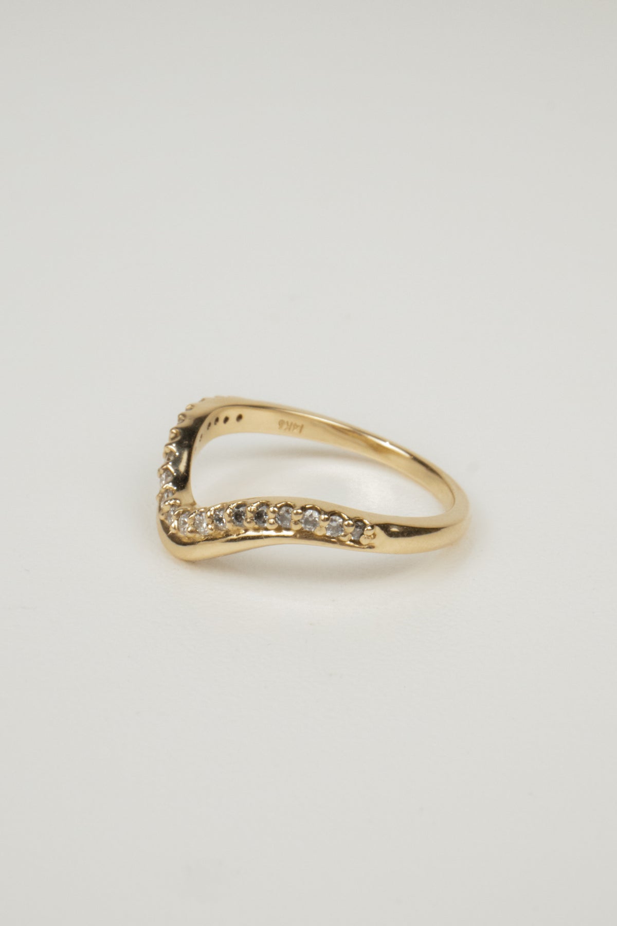 Lyla Contour Wedding Band