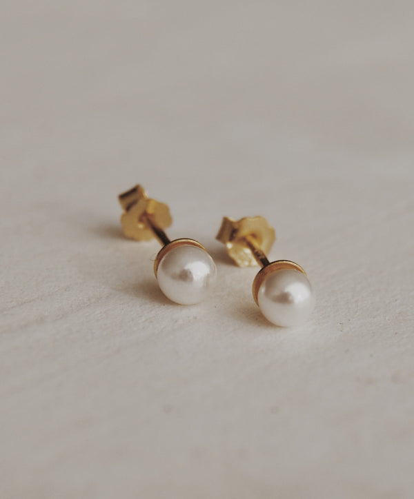 Pearl Minimalist Stud Earrings