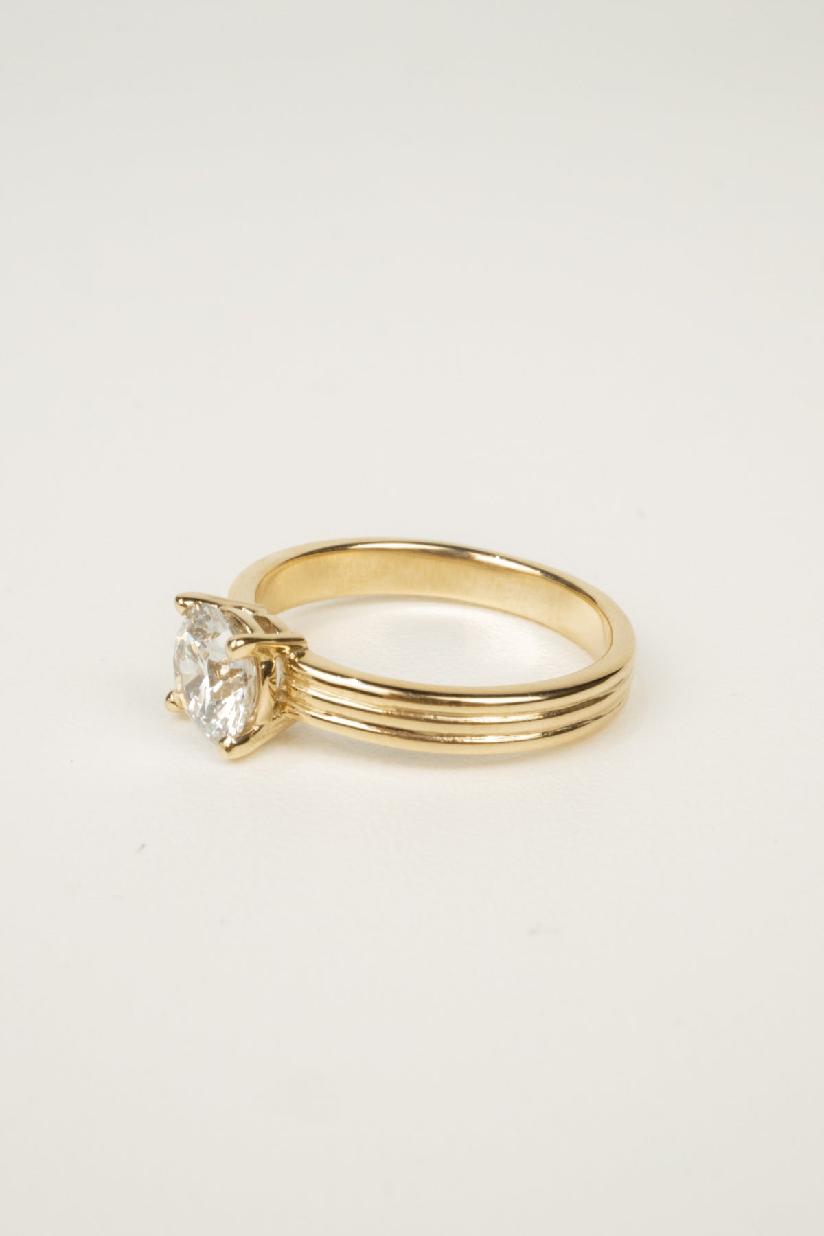 Scottie Engagement Ring- 1ct Round