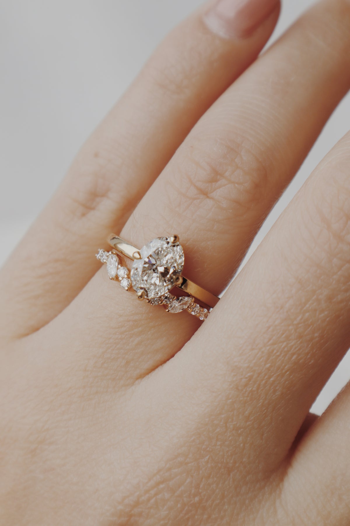 Primrose Wedding Band