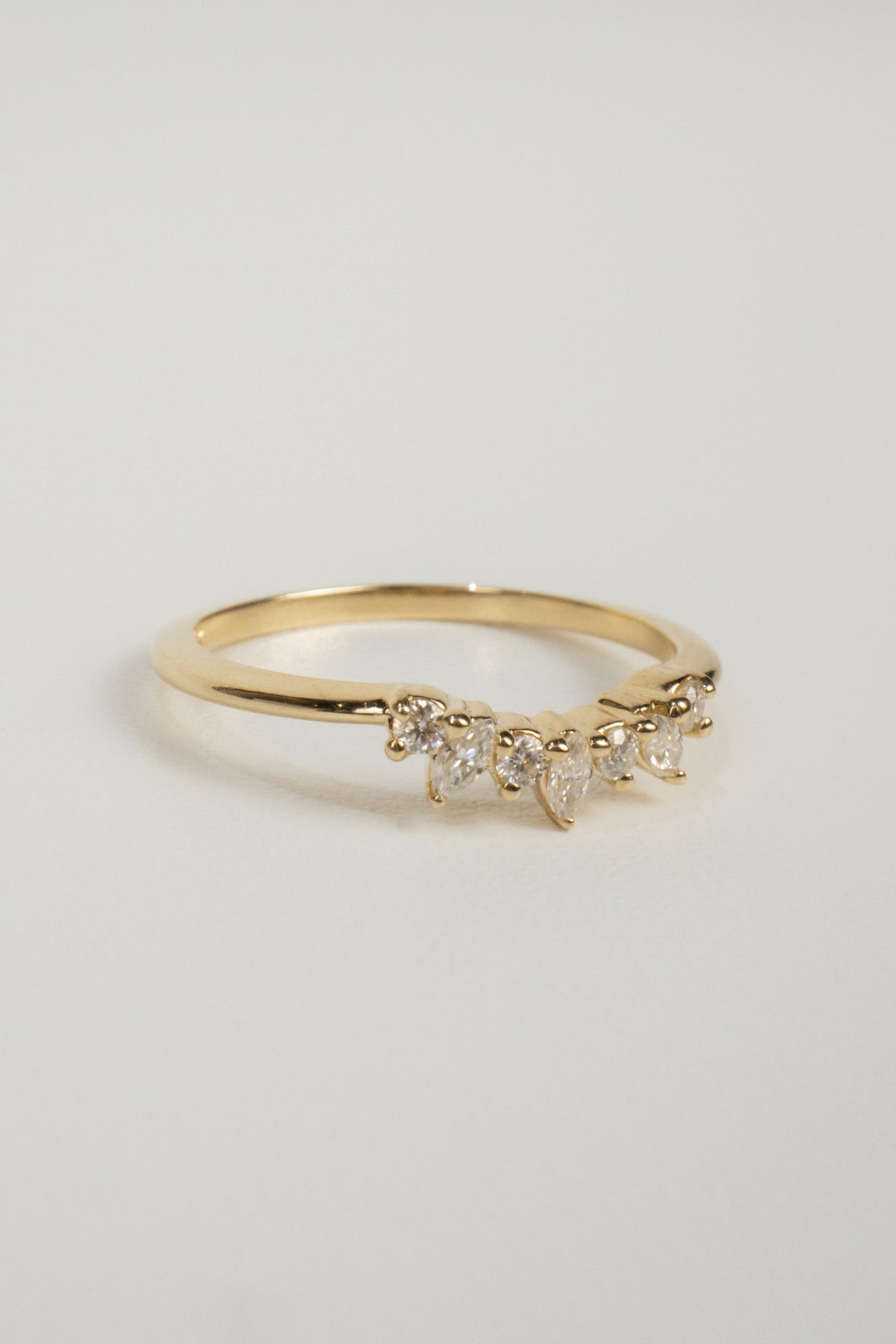 Magnolia Wedding Band