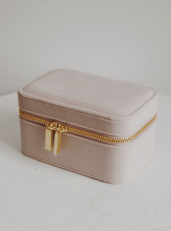 The Decades Mini Jewelry Box in Lavender Haze