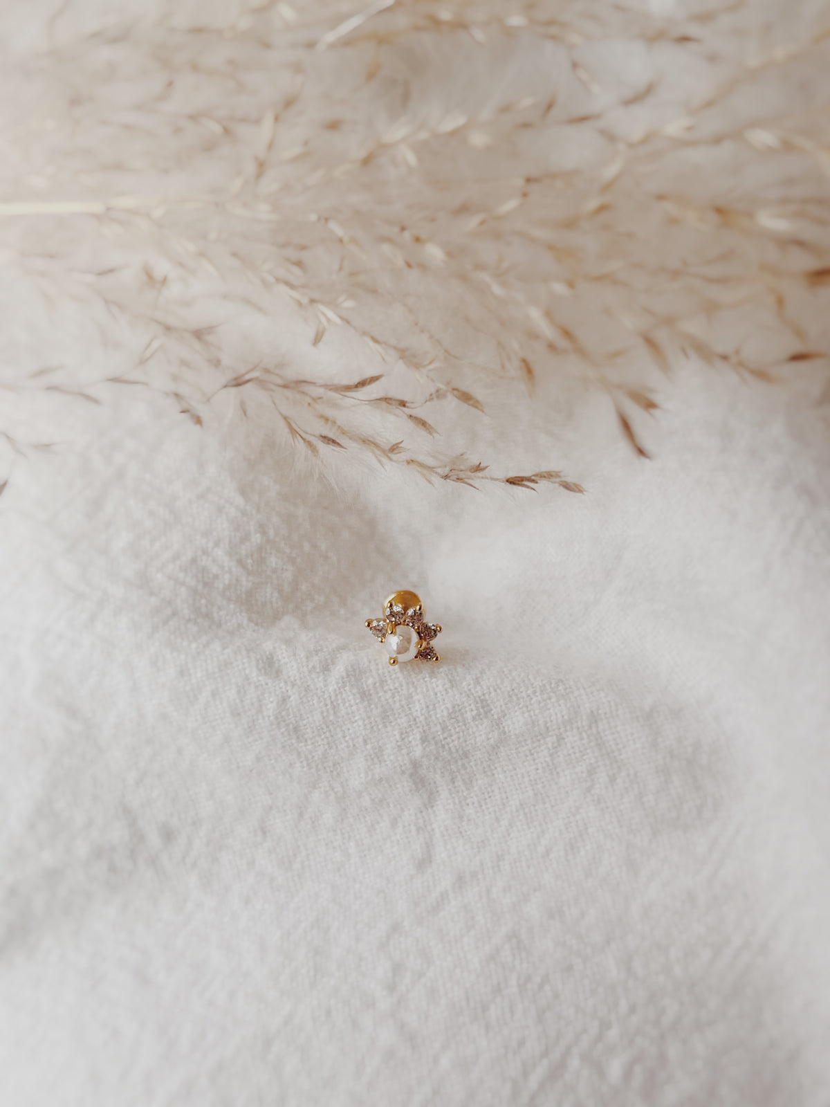 Pearl and Petal Cartilage Earring