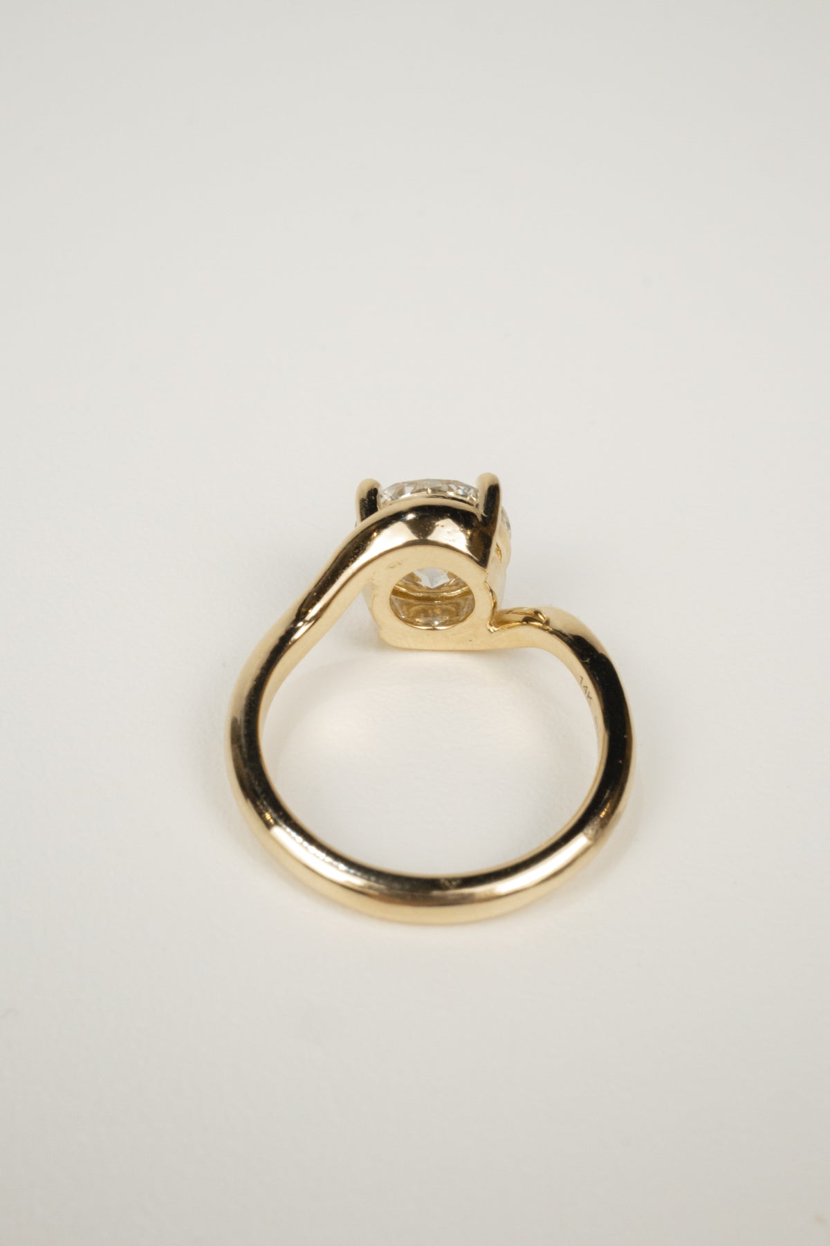 Koen Engagement Ring- 2.5ct Round