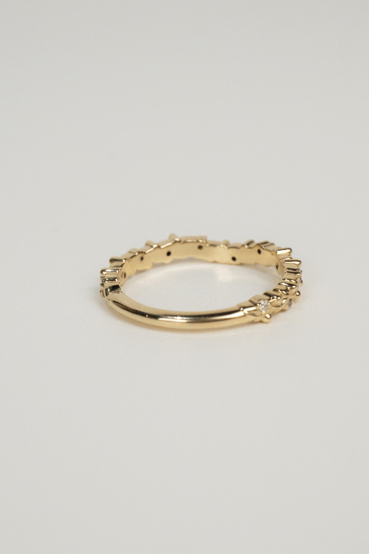 Fleur Wedding Band