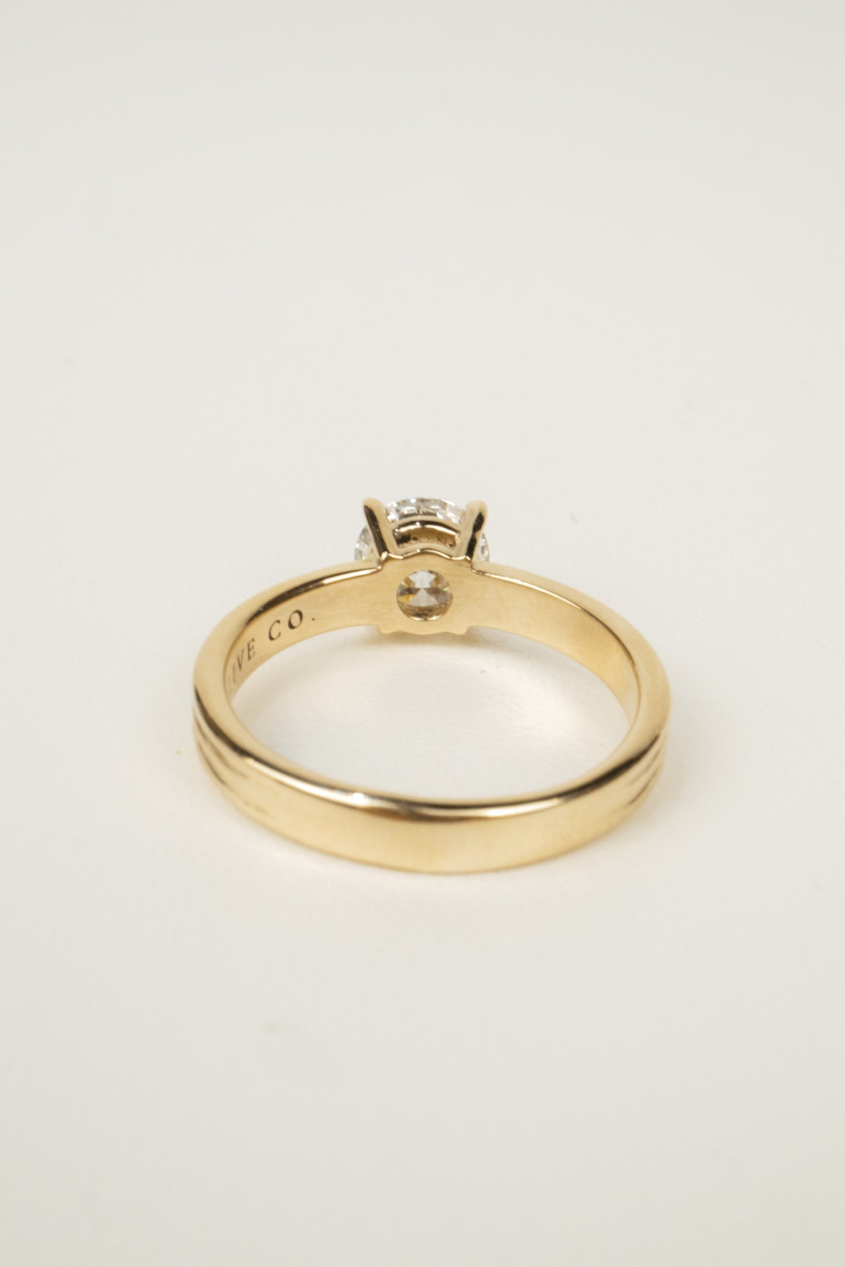Scottie Engagement Ring- 1ct Round